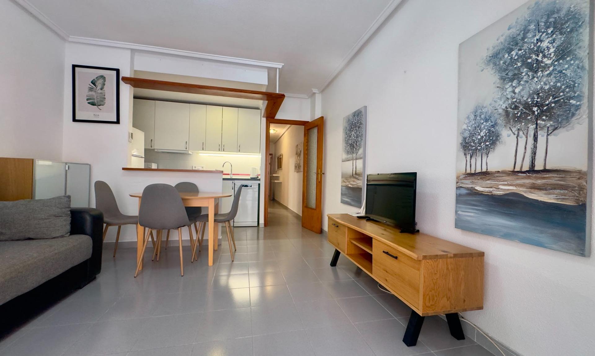 ACOGEDOR APARTAMENTO DE 1 DORMITORIO – A SOLO 350 M DE LA PLAYA
