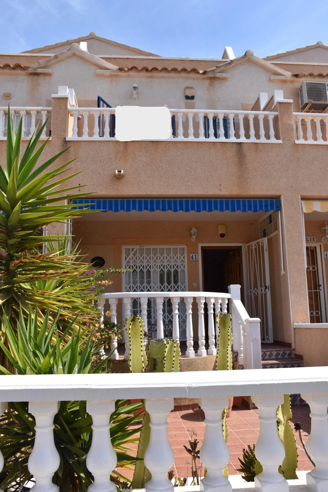 MAGNÍFICO BUNGALOW DÚPLEX DE 75 M² CON JARDÍN, TERRAZA Y SOLÁRIUM PRIVADO